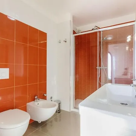 Villa In Santa Margherita - Ligure With Private Pool - Sleeps 10