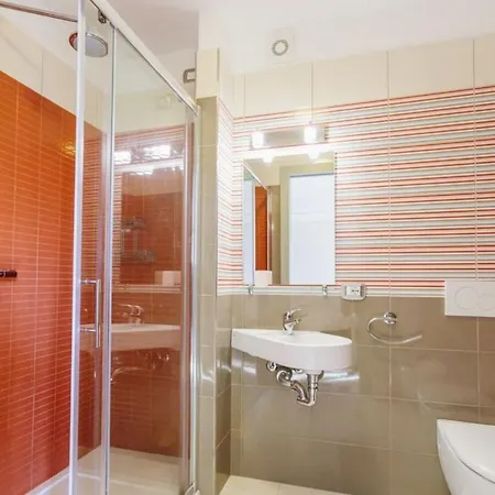 In Santa Margherita - Ligure With Private Pool - Sleeps 10